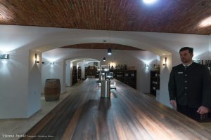 Hotel Steirerschlössl - Zeltweg - Vinothek