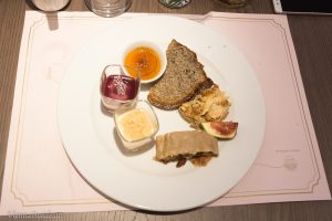 Wunderbrunch in der Wunderkammer des Renaissance Hotel Wien