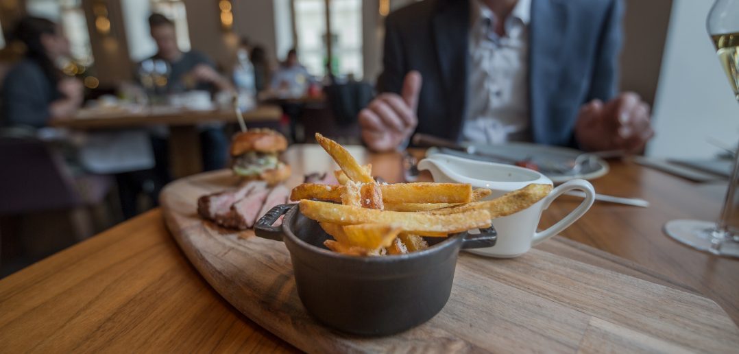 Dstrikt-Steakhouse-Steakbrunch