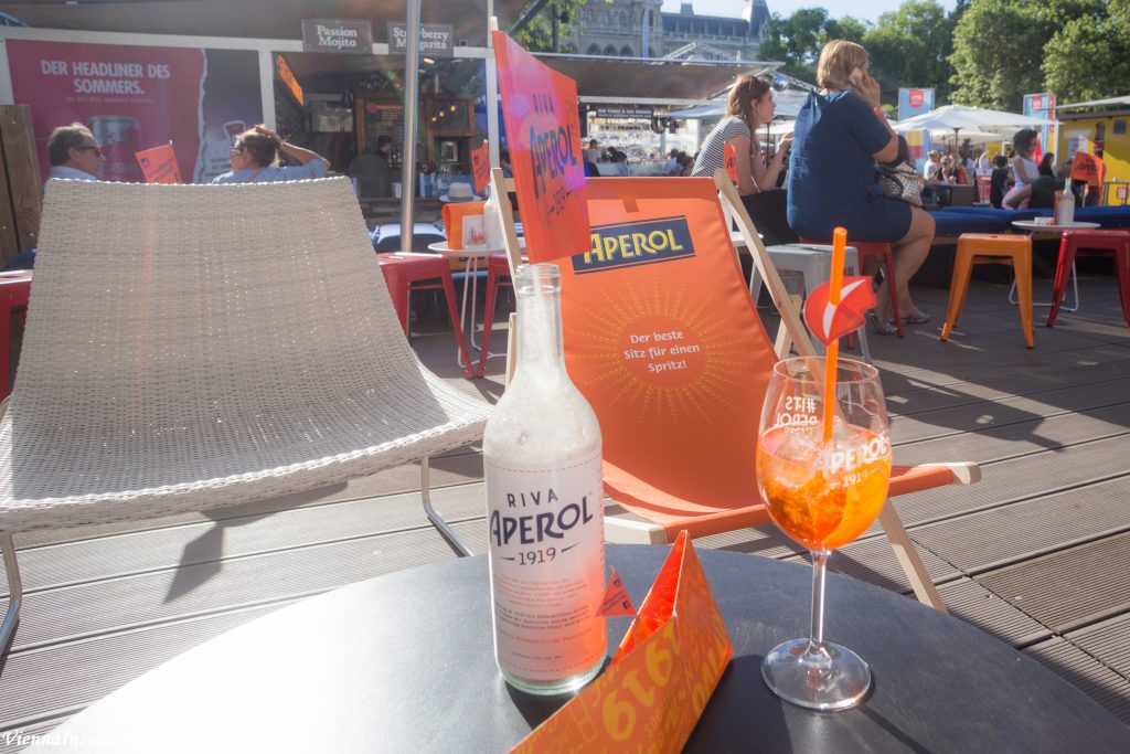 Aperol Bar RIVA Rathausplatz