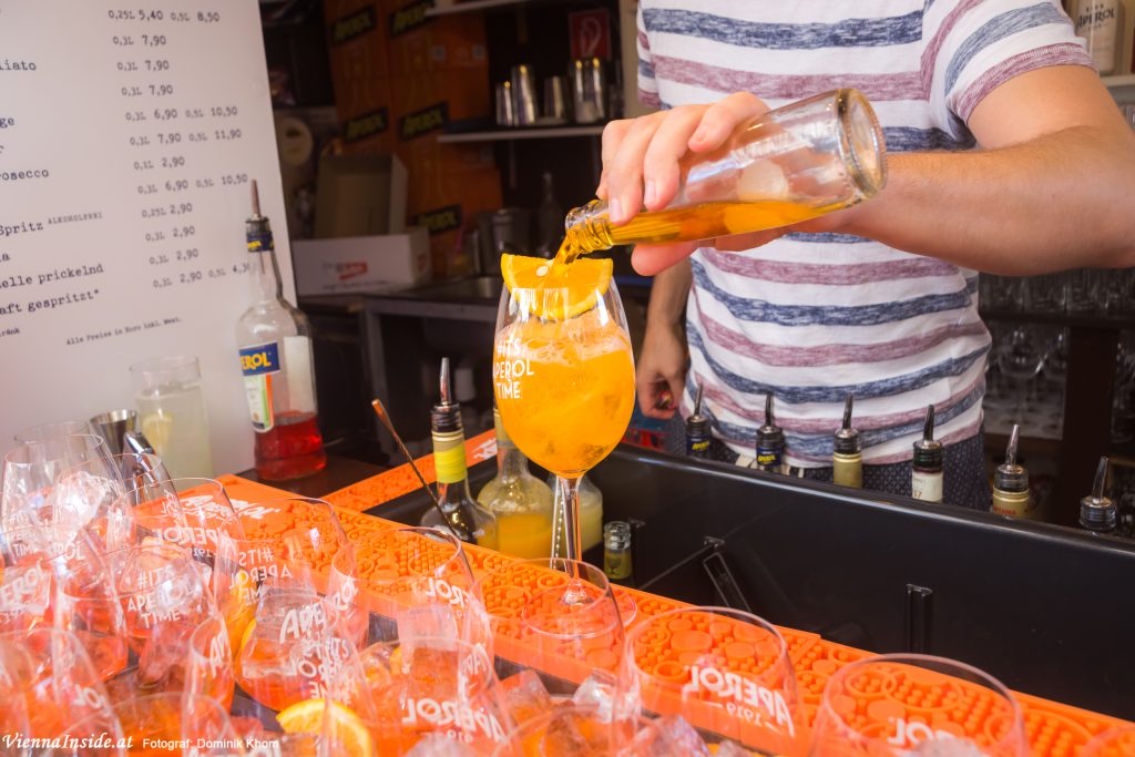 Aperol Bar RIVA Rathausplatz