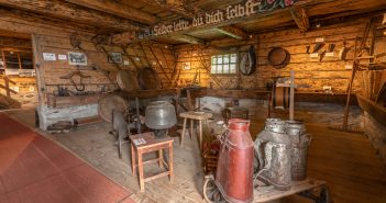 Almmuseum Pöllingerhütte auf der Gerlitzen in Kärnten