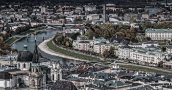 Die Sehenswürdigkeiten von Salzburg – Must-See-Attraktionen in der Mozartstadt Stadtpanorama Salzburg